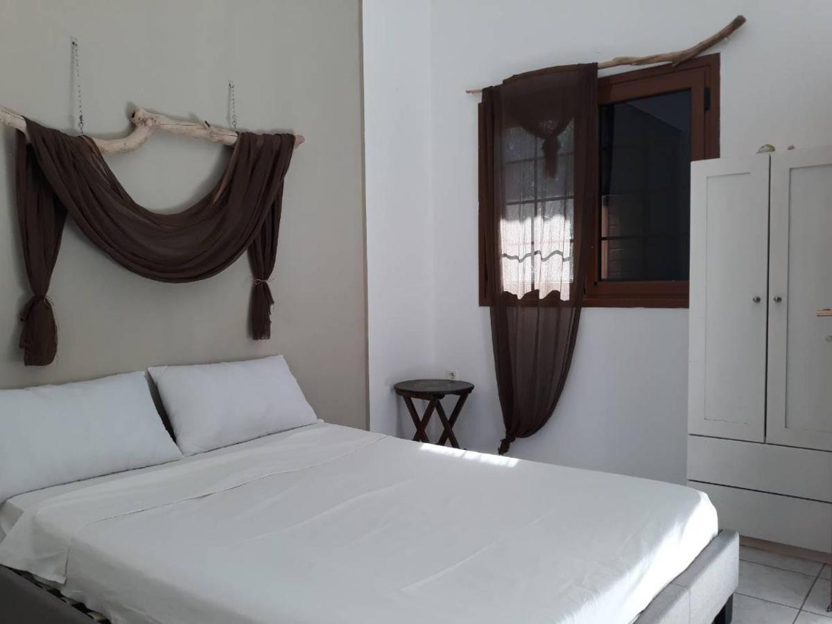 Casa Sofianna 2-Bedroom Home Next To Sandy Beach Monemvasia Exterior photo